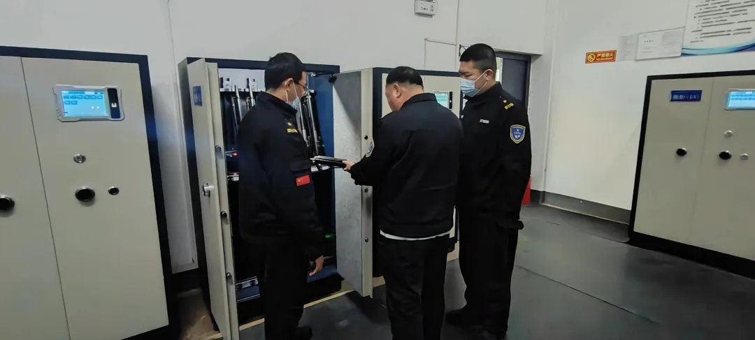 1711587543119464.jpg 640.webp (2).jpg