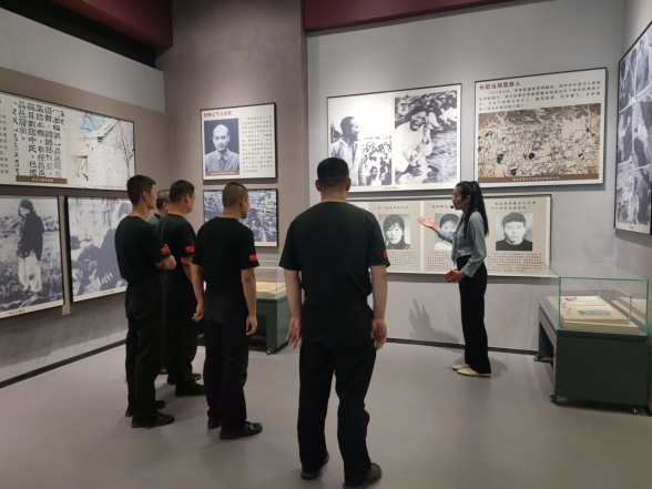 1720596073163176.png 中行守押大隊黨支部開展“不忘初心 牢記使命”主題黨日活動358.png